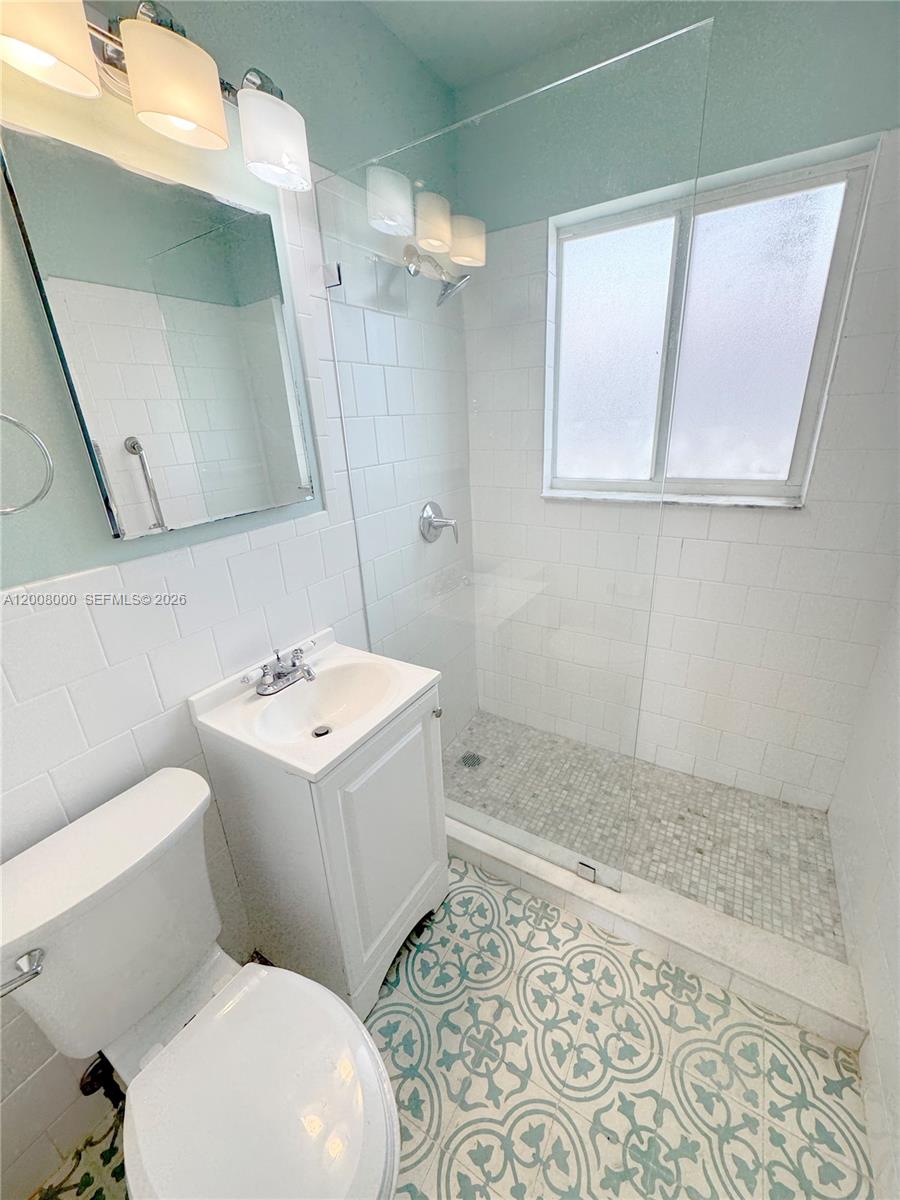 See details / 1600 sq. ft. $ 2026-04-26 0 Photo
