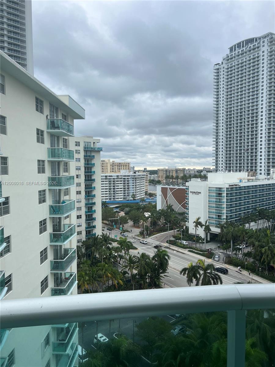 Photo of 3901 Ocean Dr #14T, Hollywood, Florida, 33019 -