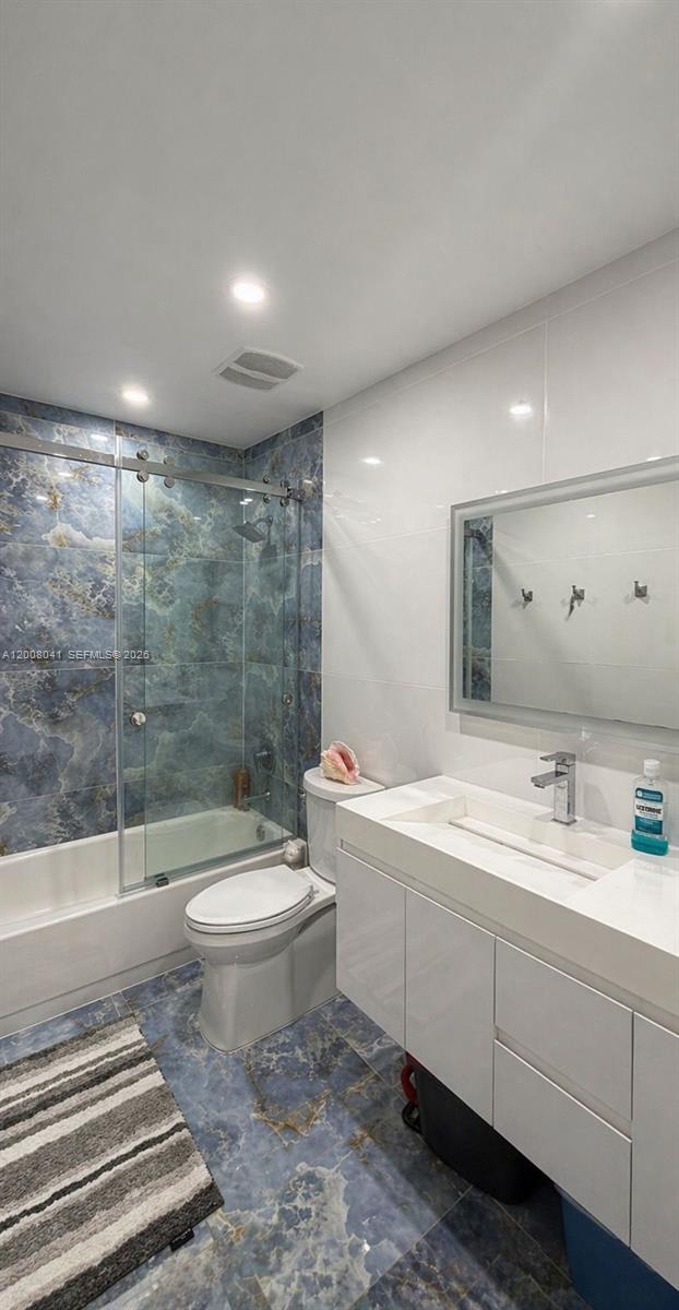 Photo of 3731 Country Club Dr  #PH-24, Aventura, Florida, 33180 - 