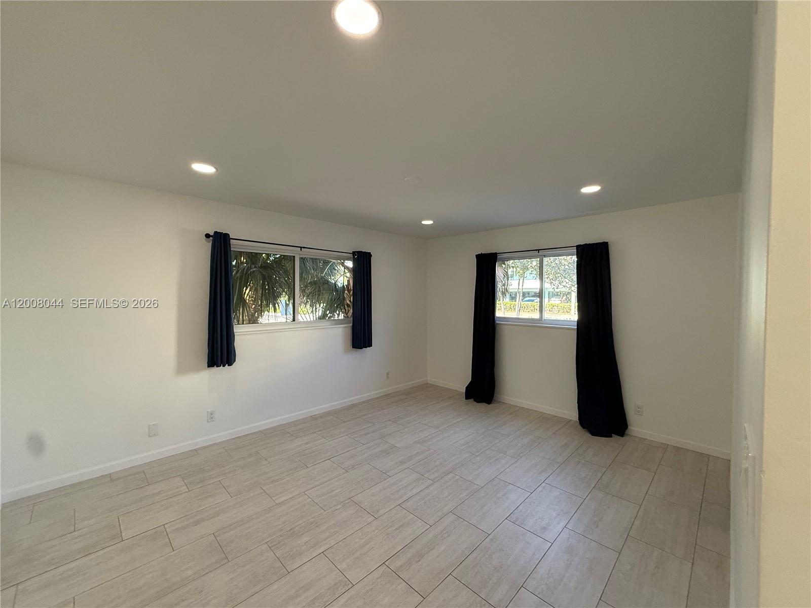 Photo of 609 14th Ave  #108, Hallandale Beach, Florida, 33009 - 