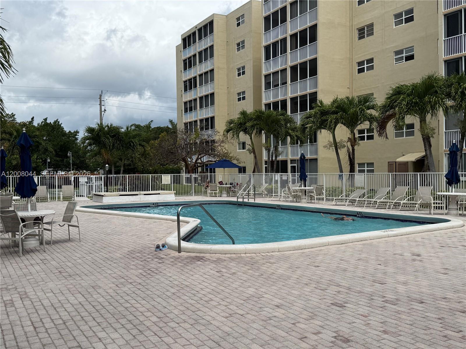 Photo of 609 14th Ave  #108, Hallandale Beach, Florida, 33009 - 