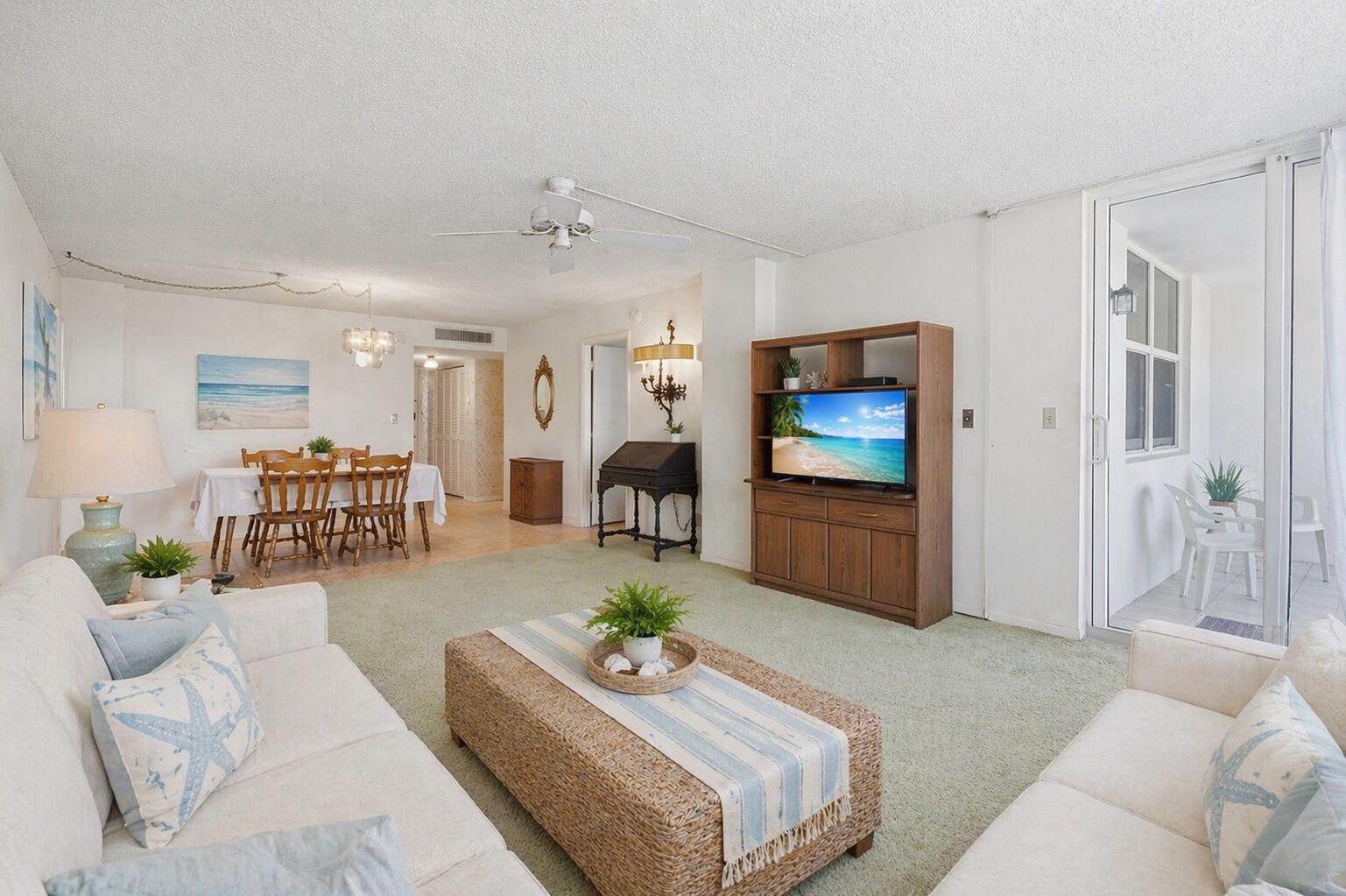 Photo of 1400 Ocean  #303, Hollywood, Florida, 33019 - livingroom2