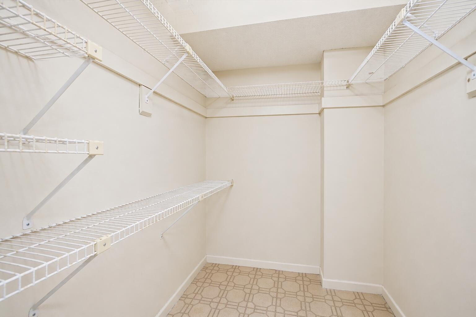 Photo of 1400 Ocean  #303, Hollywood, Florida, 33019 - closet