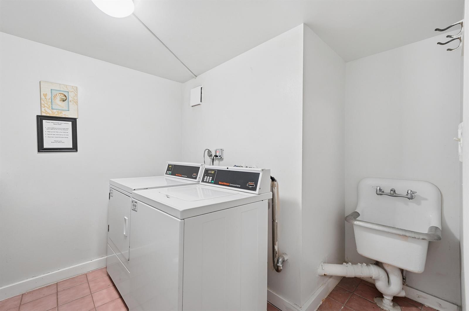 Photo of 1400 Ocean  #303, Hollywood, Florida, 33019 - 28_dsc01631ugly ones