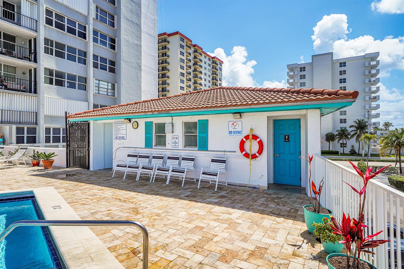 Photo of 1400 Ocean  #303, Hollywood, Florida, 33019 - pool bath