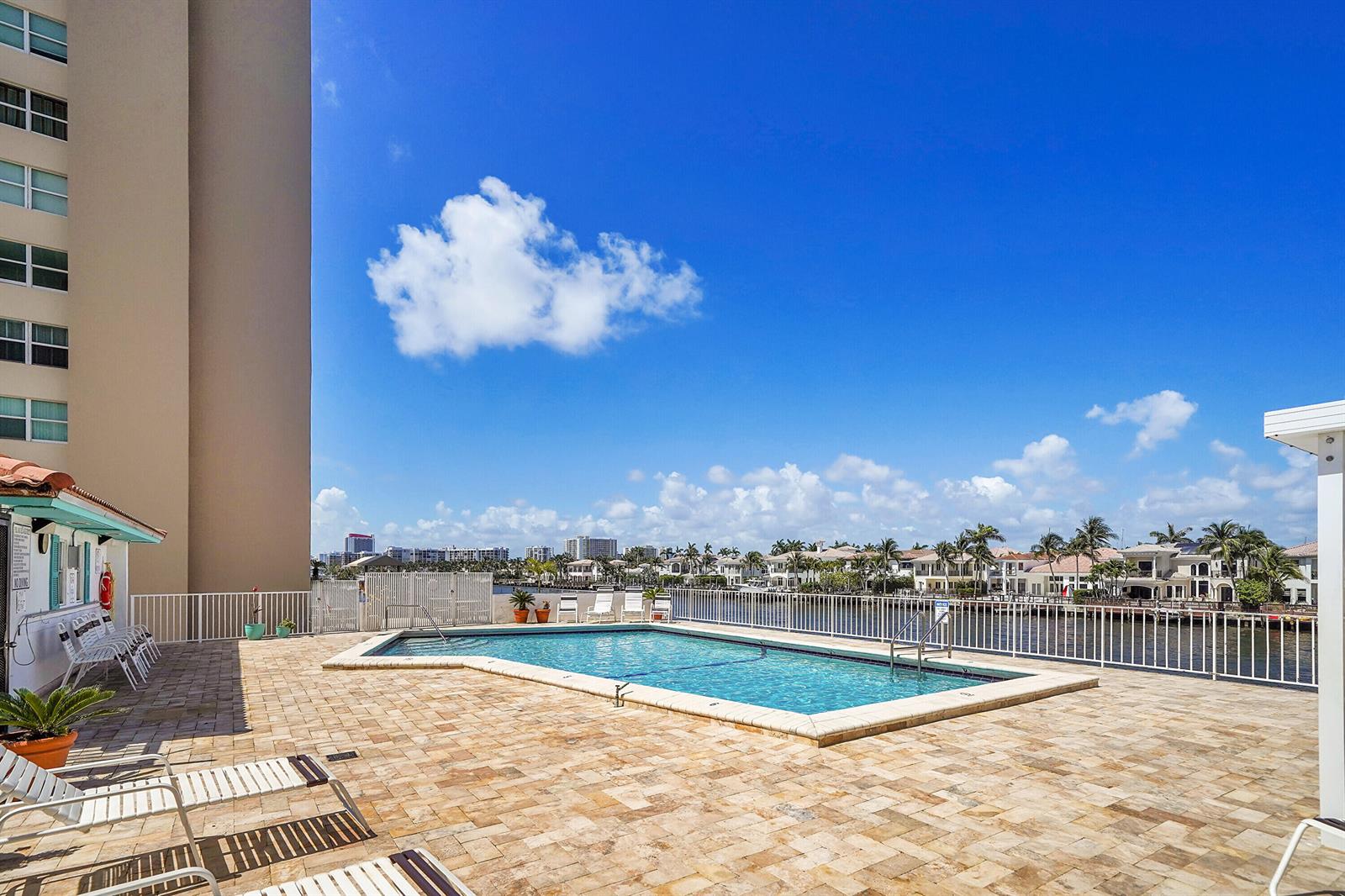 Photo of 1400 Ocean  #303, Hollywood, Florida, 33019 - pool