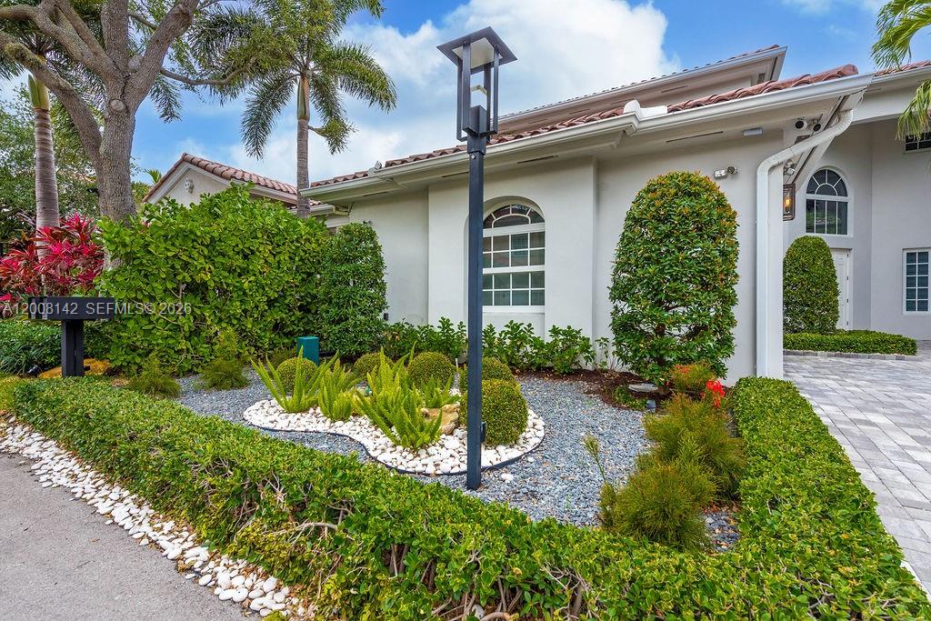 Photo of 3949 194th Ln  (3949), Sunny Isles Beach, Florida, 33160 - 