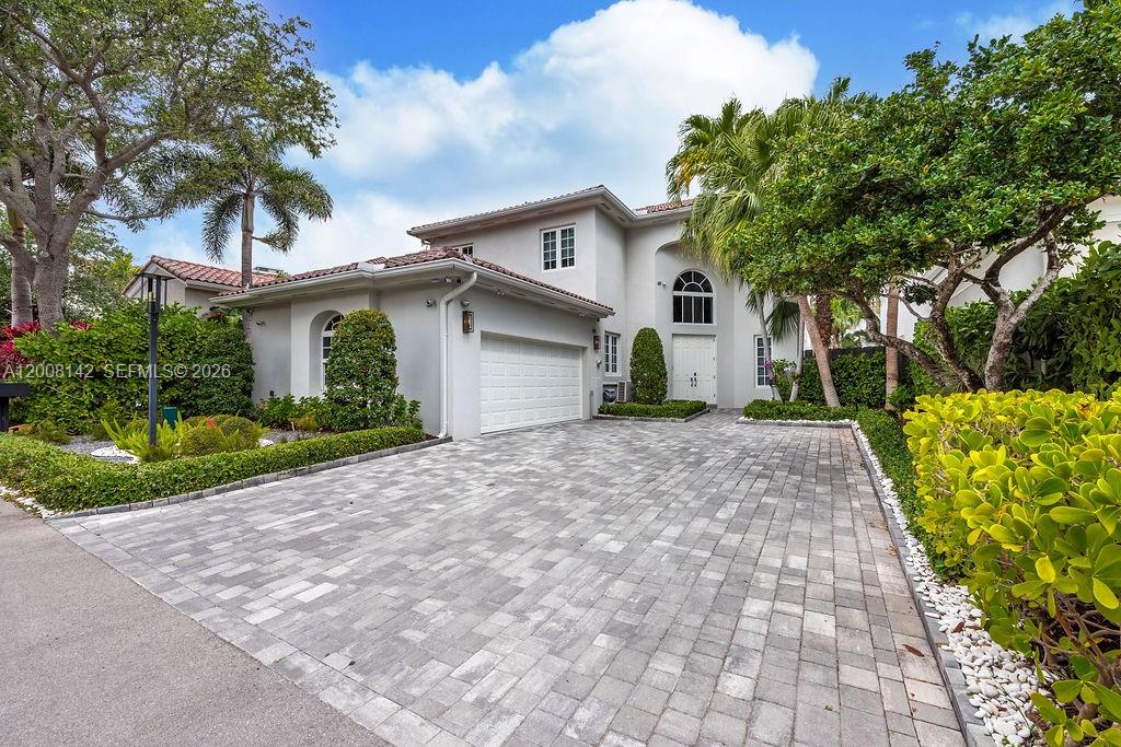 Photo of 3949 194th Ln  (3949), Sunny Isles Beach, Florida, 33160 - 