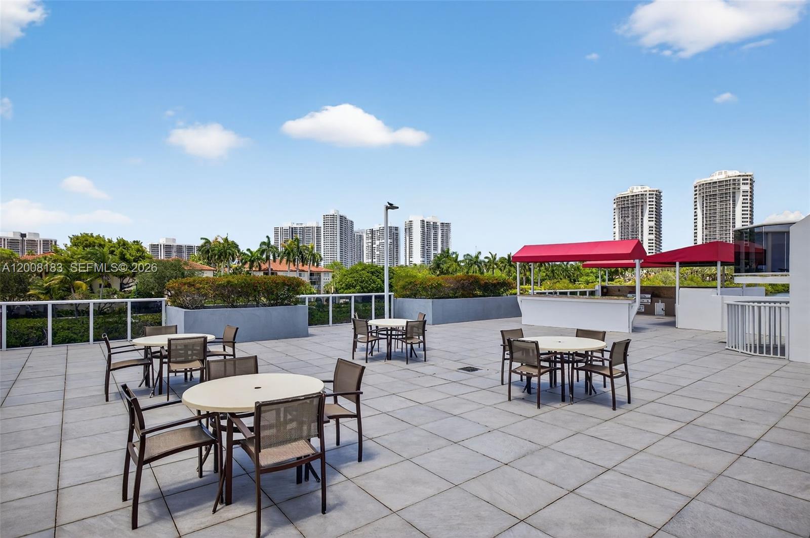 Photo of 3675 Country Club Dr  #410, Aventura, Florida, 33180 - BBQ/PICNIC AREA