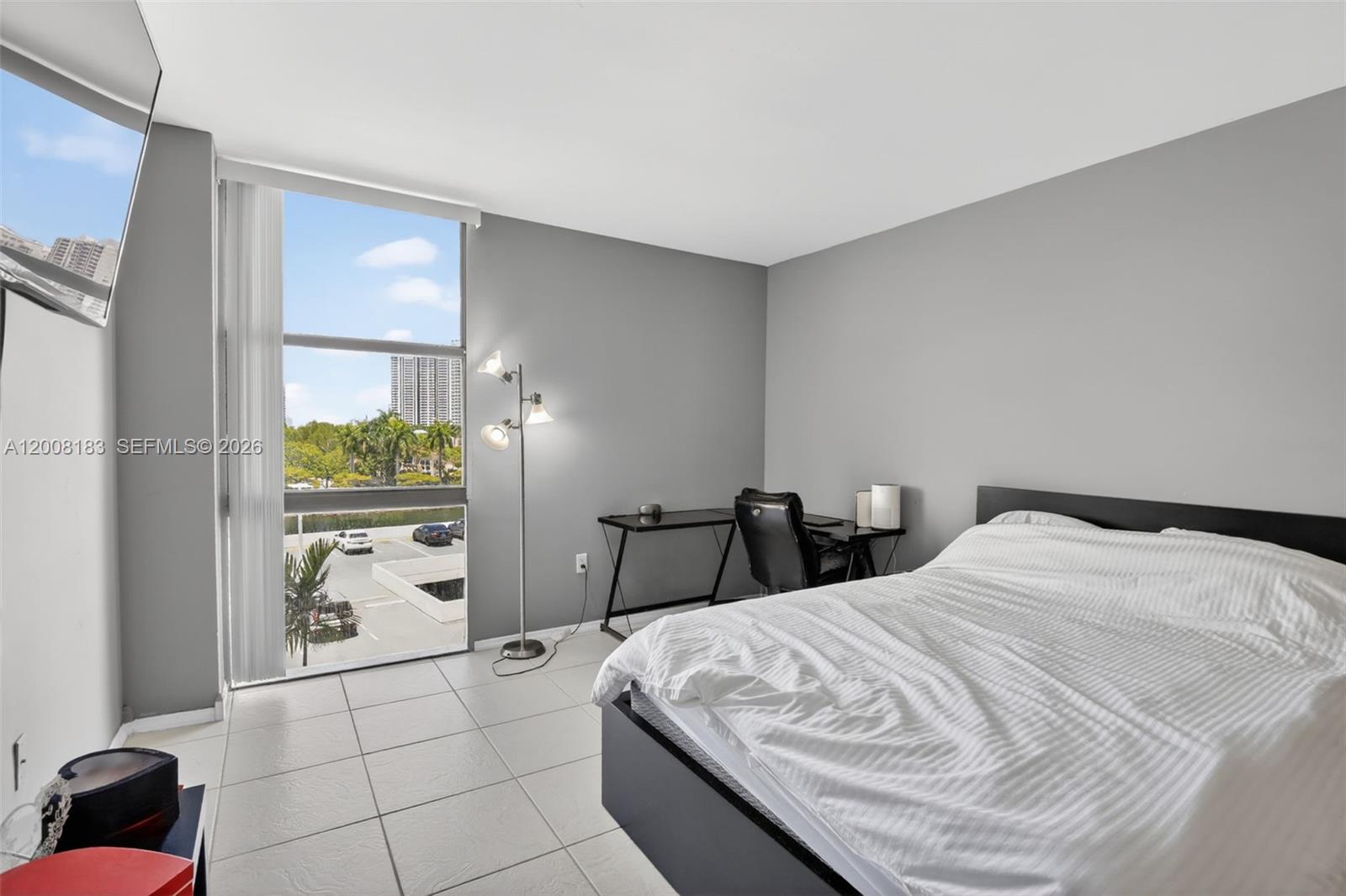Photo of 3675 Country Club Dr  #410, Aventura, Florida, 33180 - 