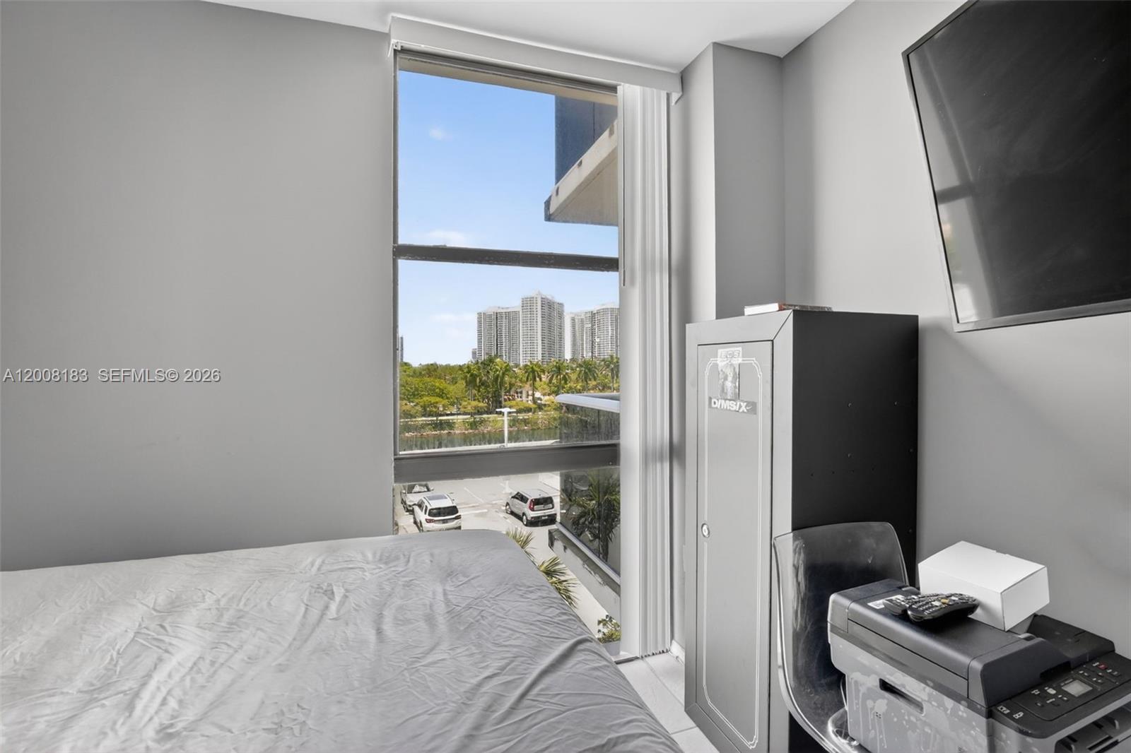 Photo of 3675 Country Club Dr  #410, Aventura, Florida, 33180 - 