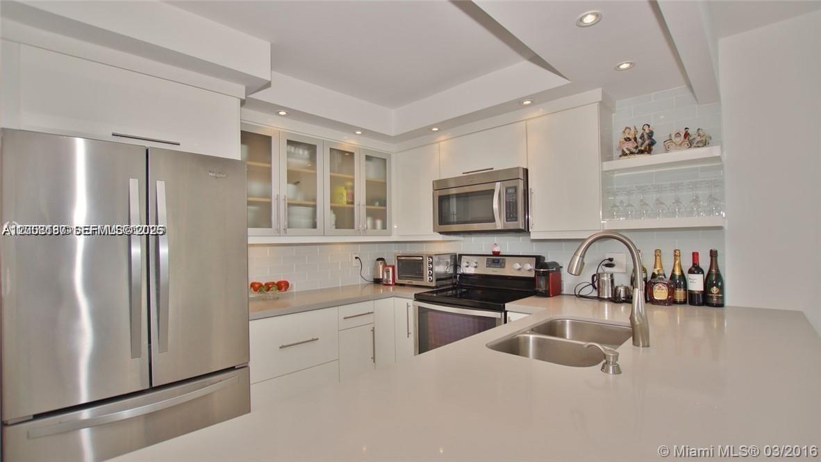 See details 1811 1 / 2 991 sq. ft. $ 2026-04-27 0 Photo