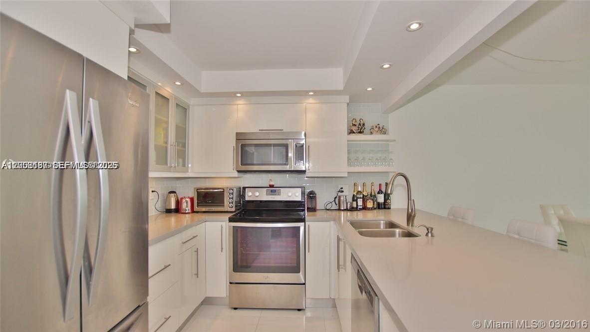 See details 1811 1 / 2 991 sq. ft. $ 2026-04-27 0 Photo