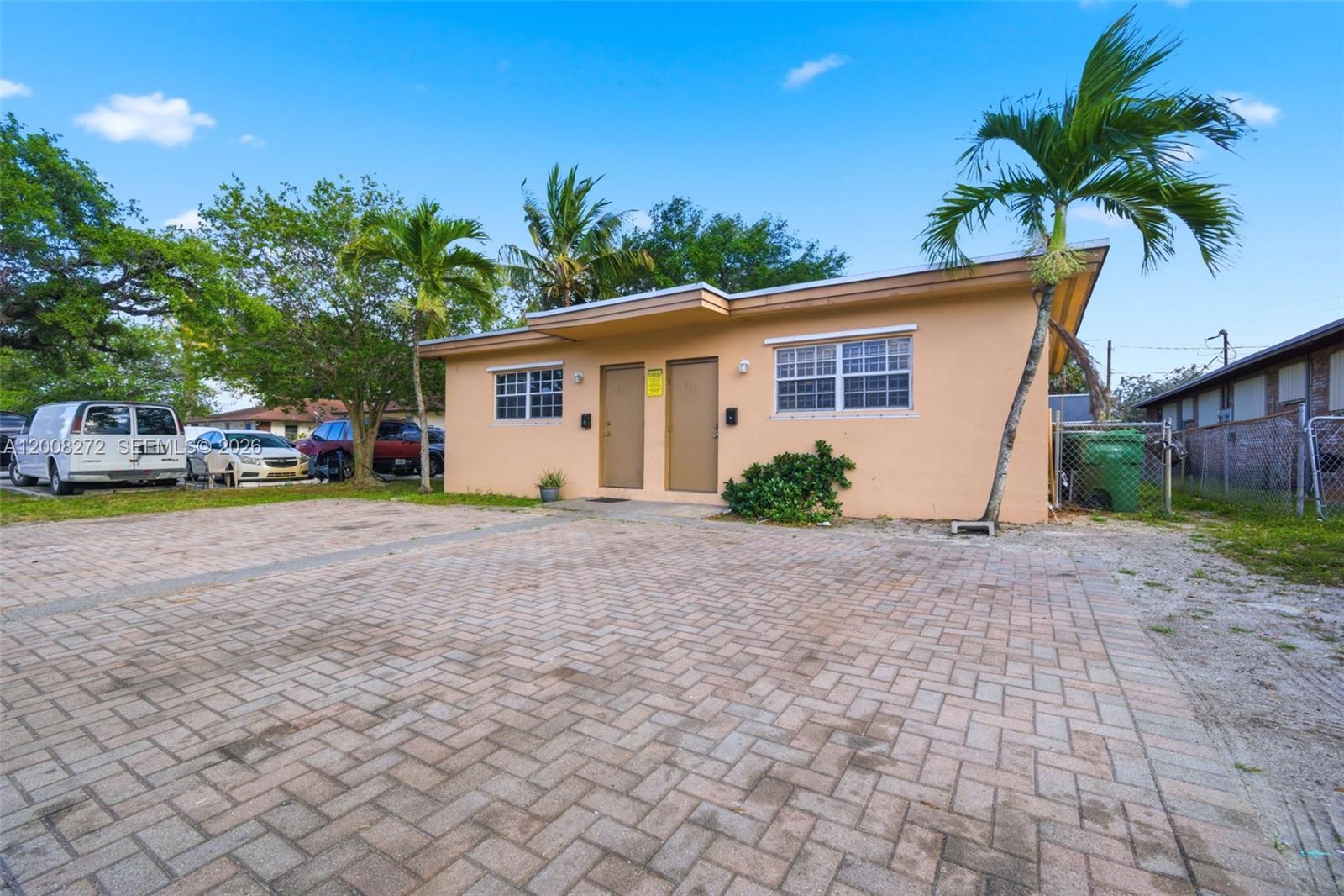   /  1028 sq. ft. $ 2026-04-27 0 Photo