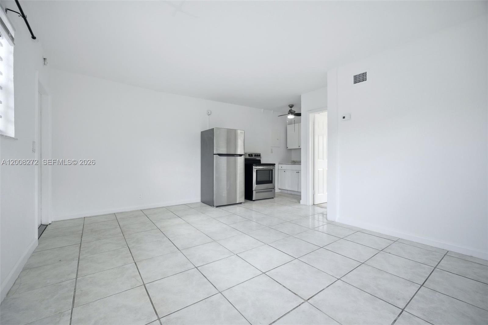   /  1028 sq. ft. $ 2026-04-27 0 Photo
