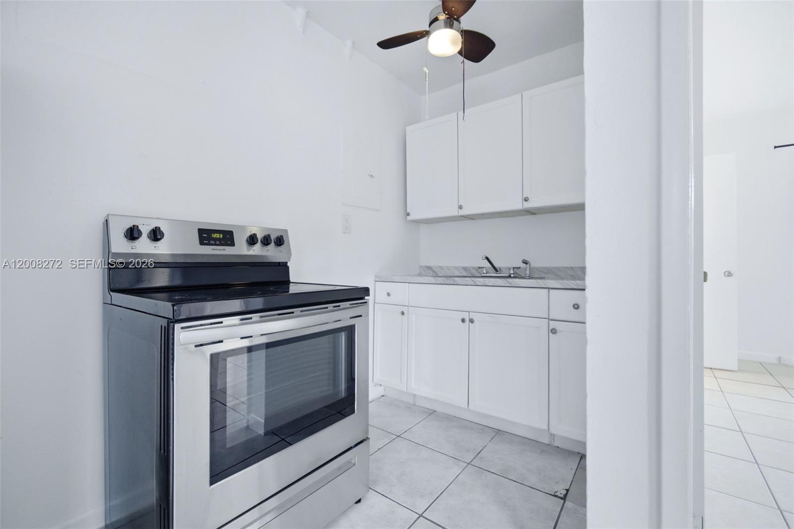   /  1028 sq. ft. $ 2026-04-27 0 Photo