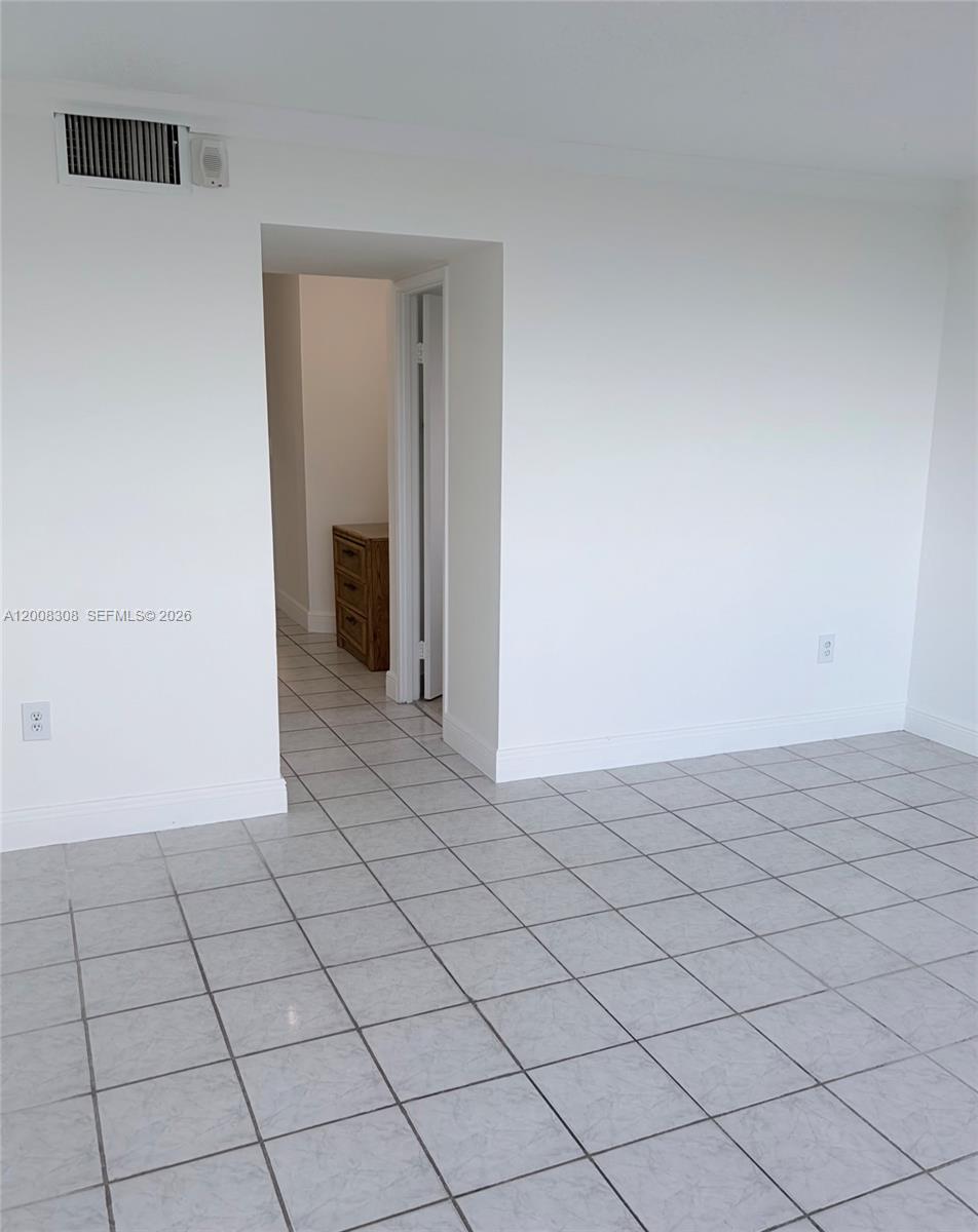 600-2 2 / 2 1315 sq. ft. $ 2026-04-27 0 Photo