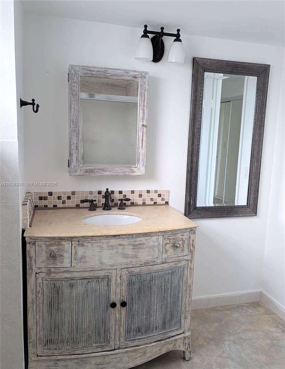 600-2 2 / 2 1315 sq. ft. $ 2026-04-27 0 Photo