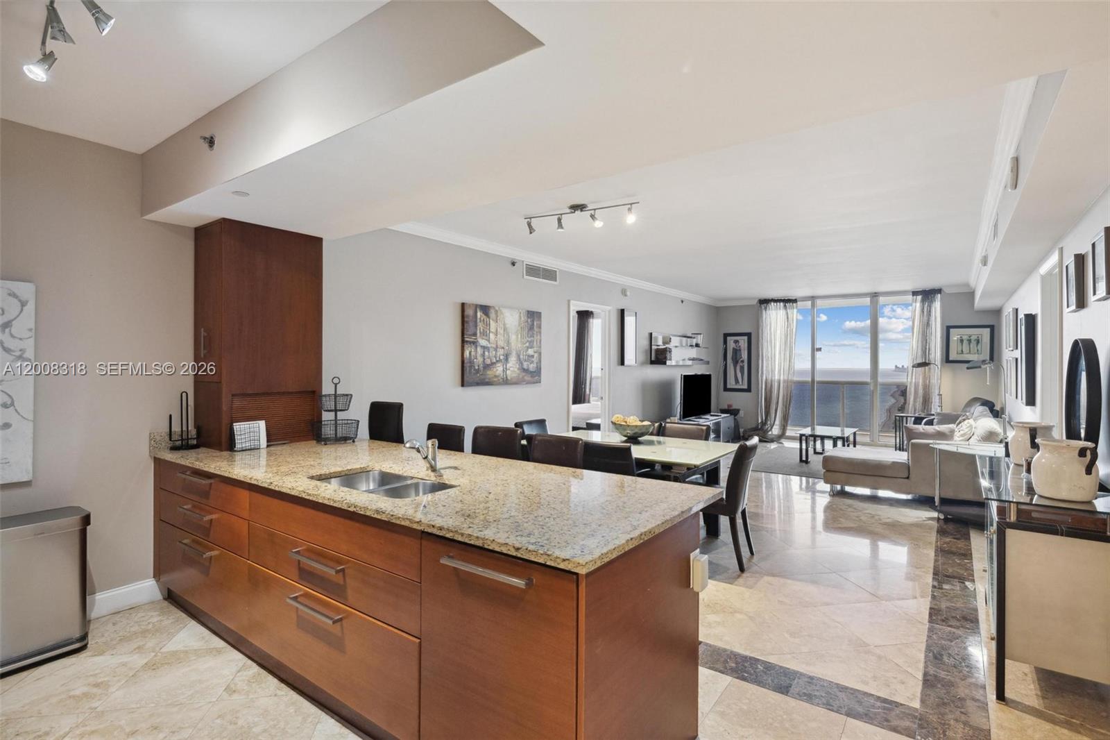 4803 3 / 3 1733 sq. ft. $ 2026-04-27 0 Photo