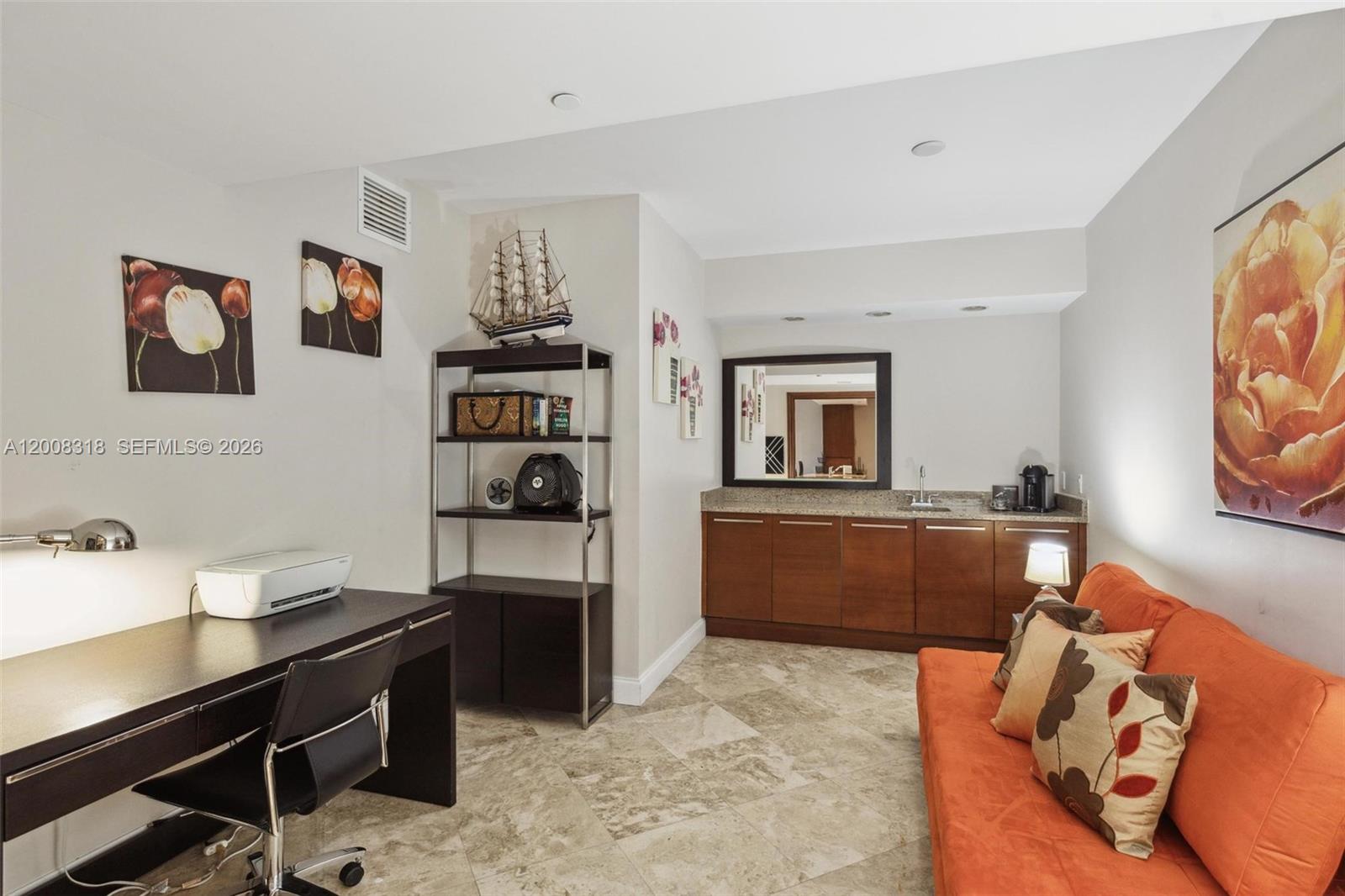 4803 3 / 3 1733 sq. ft. $ 2026-04-27 0 Photo