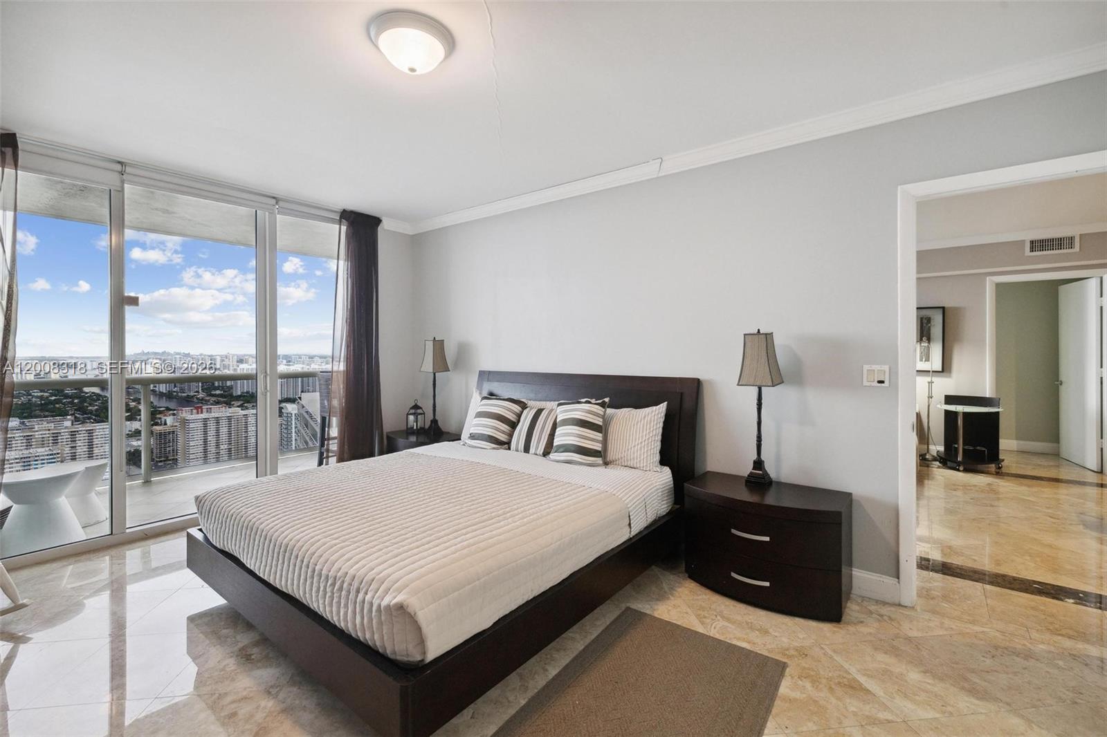 4803 3 / 3 1733 sq. ft. $ 2026-04-27 0 Photo