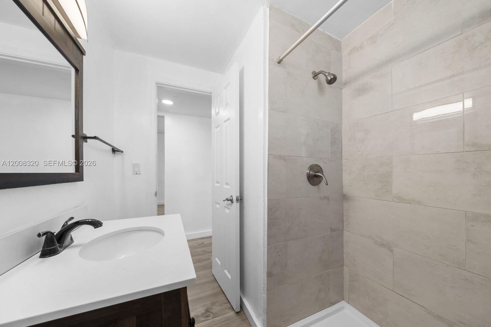 See details / 2184 sq. ft. $ 2026-04-27 0 Photo