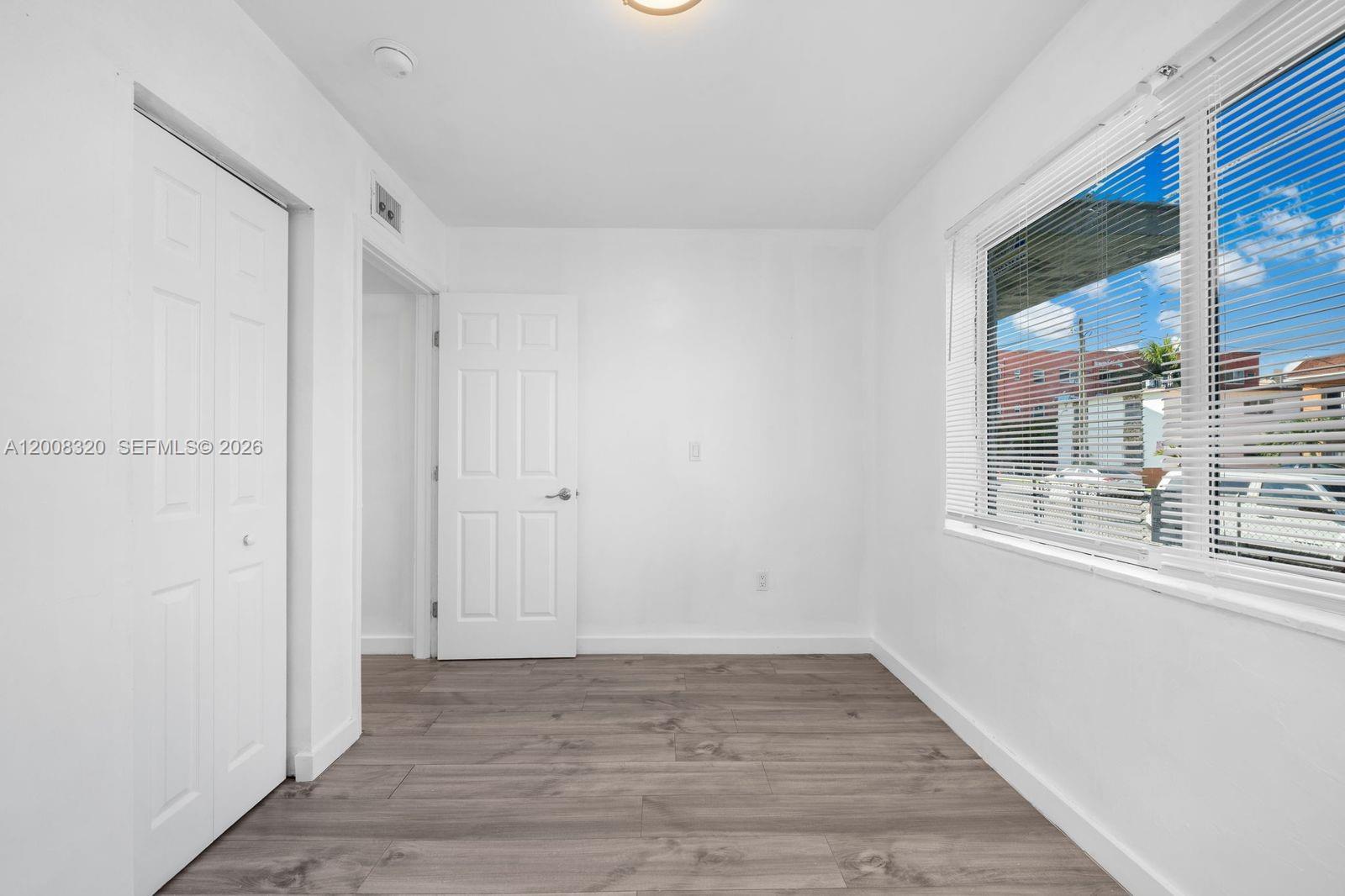 See details / 2184 sq. ft. $ 2026-04-27 0 Photo