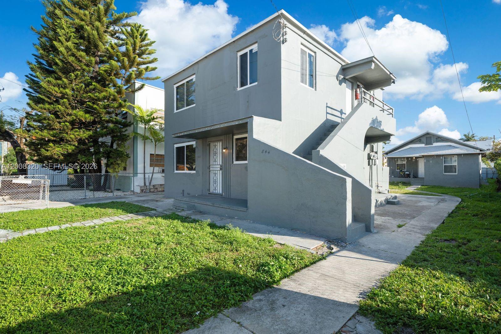 See details / 2184 sq. ft. $ 2026-04-27 0 Photo