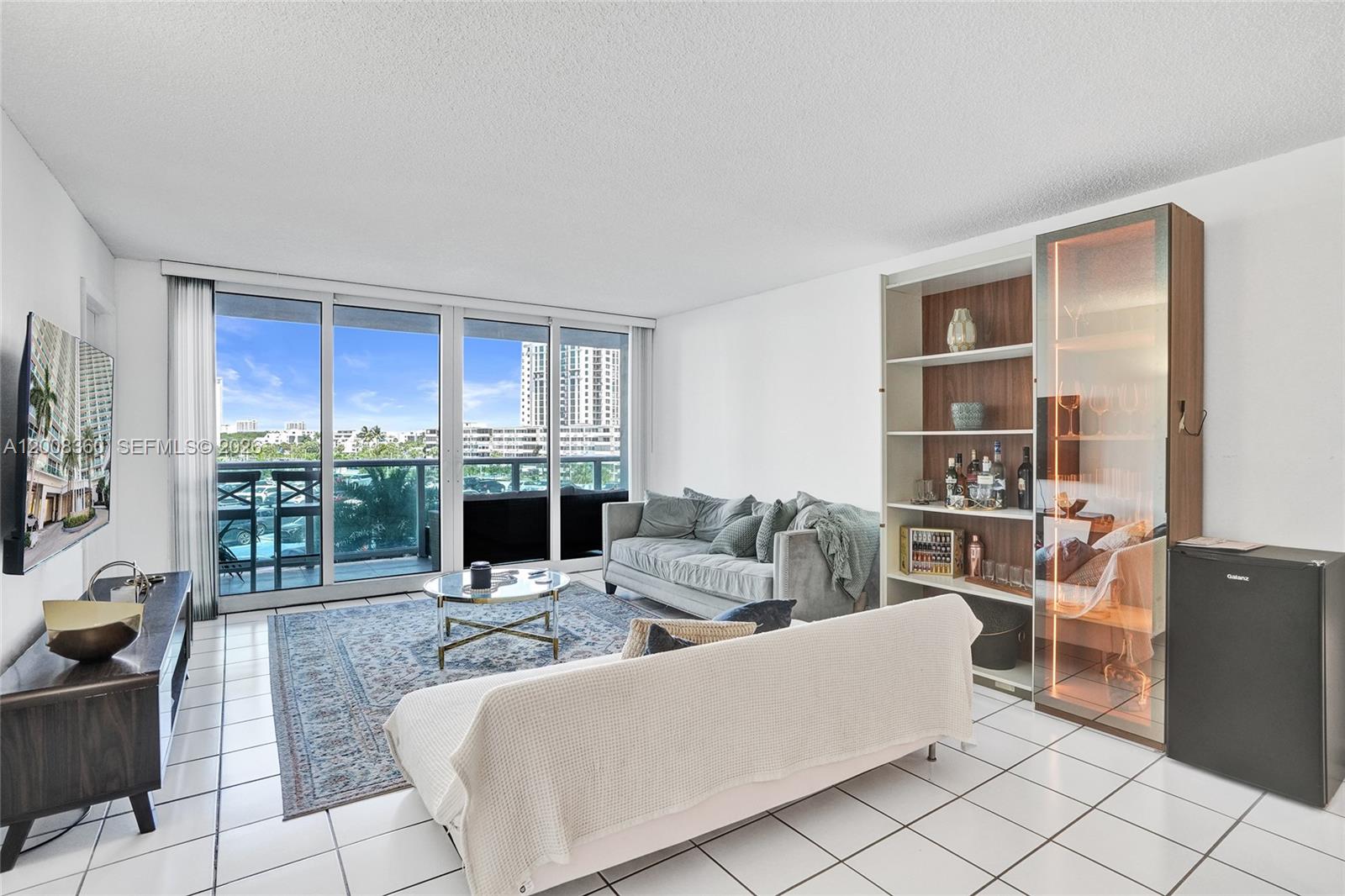 401 2 / 2 1357 sq. ft. $ 2026-04-27 0 Photo