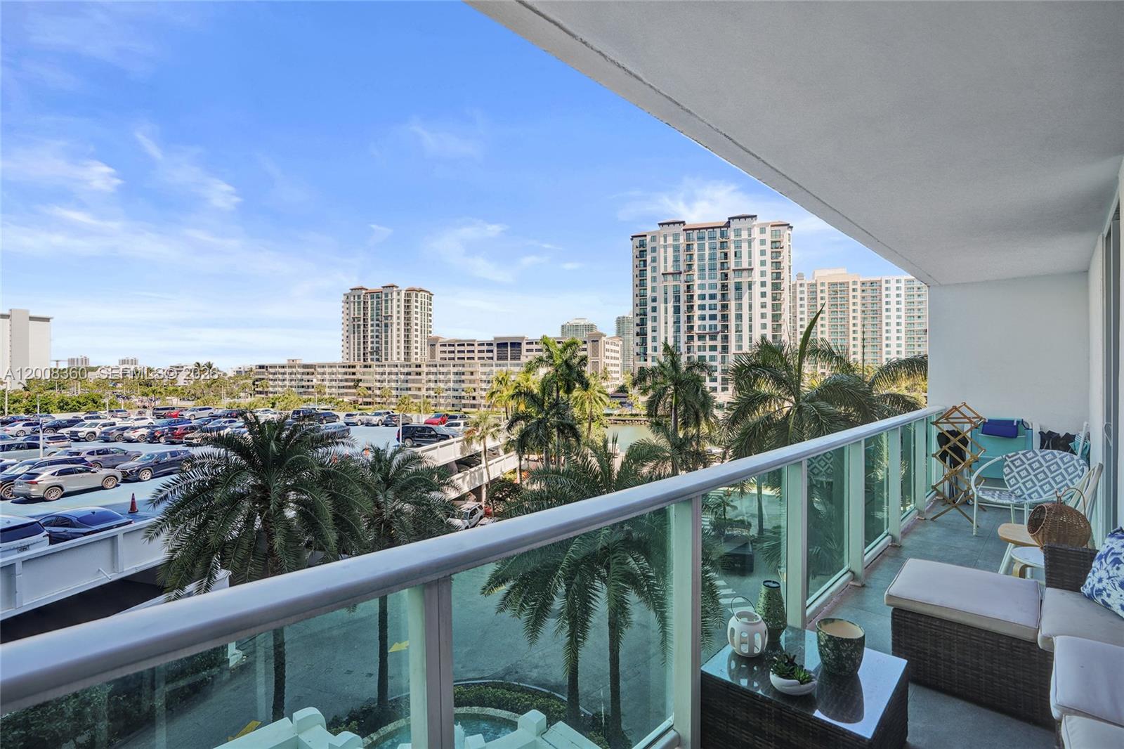 401 2 / 2 1357 sq. ft. $ 2026-04-27 0 Photo