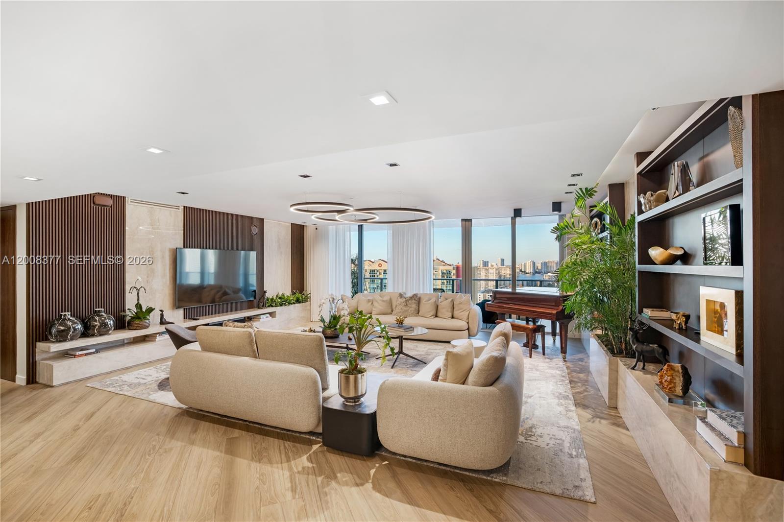 5-2403 4 / 5 3094 sq. ft. $ 2026-04-27 0 Photo