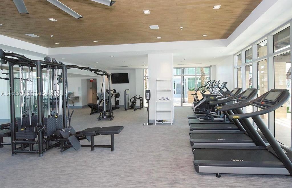 See details 5-2403 4 / 5 3094 sq. ft. $ 2026-04-27 0 Photo