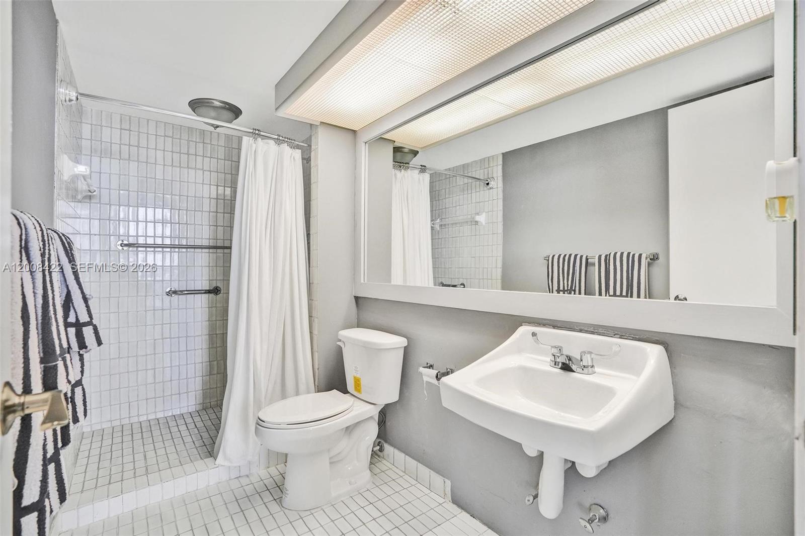 Photo of 19355 Turnberry Way  #8K, Aventura, Florida, 33180 - 