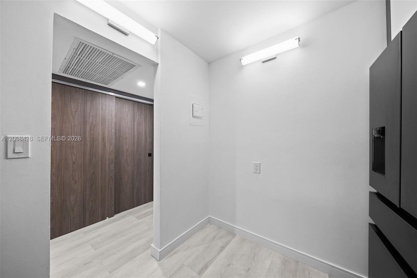 Photo of 2001 Atlantic Shores Blvd  #116, Hallandale Beach, Florida, 33009 - 