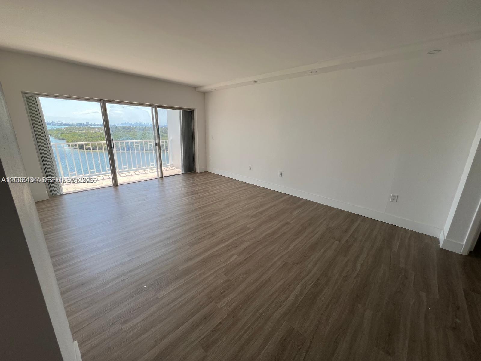 1120 2 / 2 1120 sq. ft. $ 2026-04-27 0 Photo