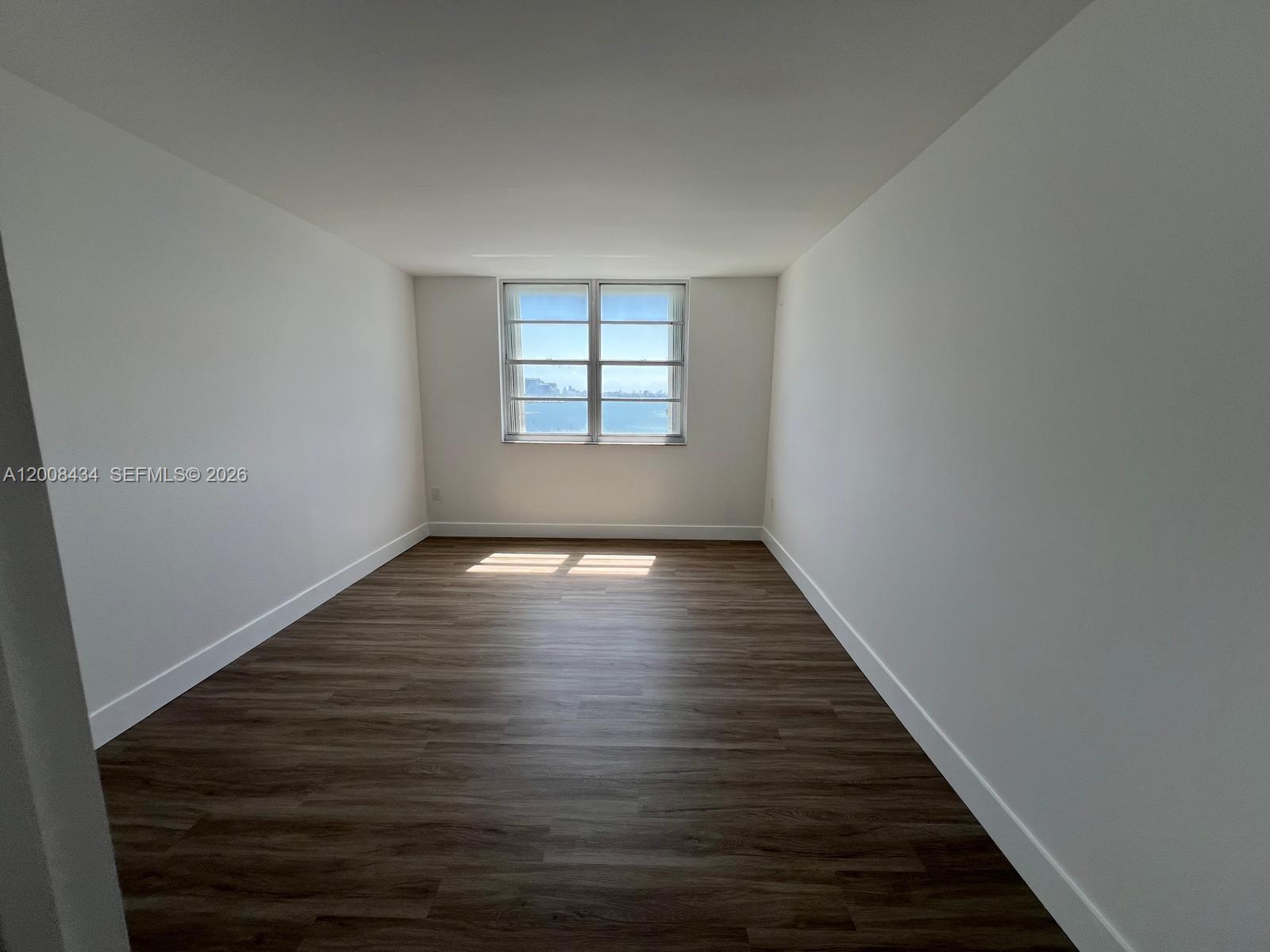 1120 2 / 2 1120 sq. ft. $ 2026-04-27 0 Photo