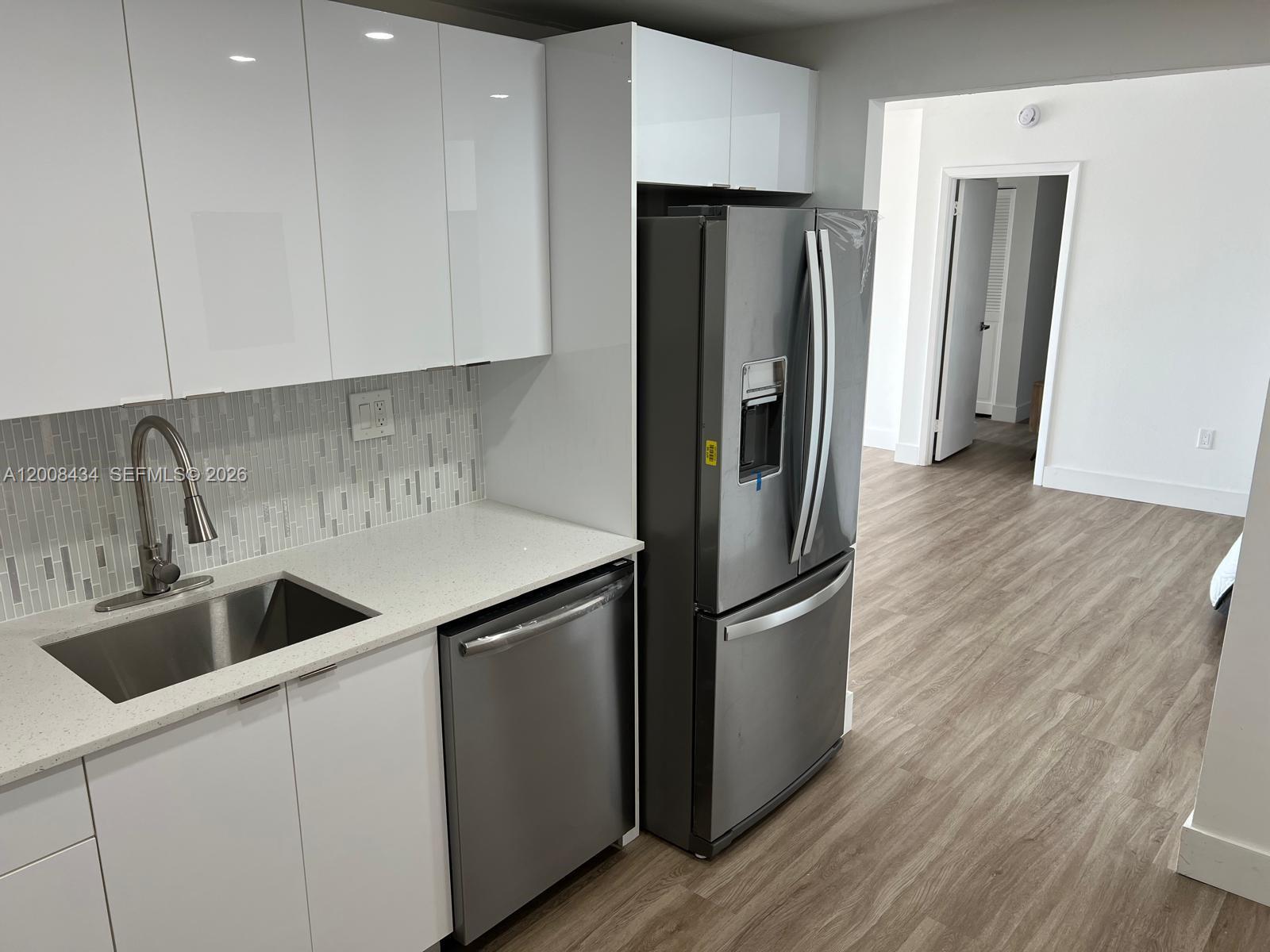 1120 2 / 2 1120 sq. ft. $ 2026-04-27 0 Photo