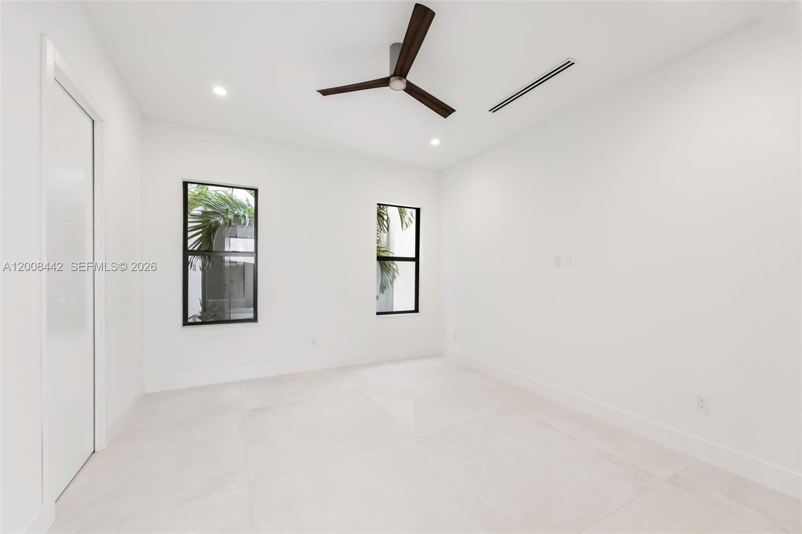   /  2814 sq. ft. $ 2026-04-27 0 Photo
