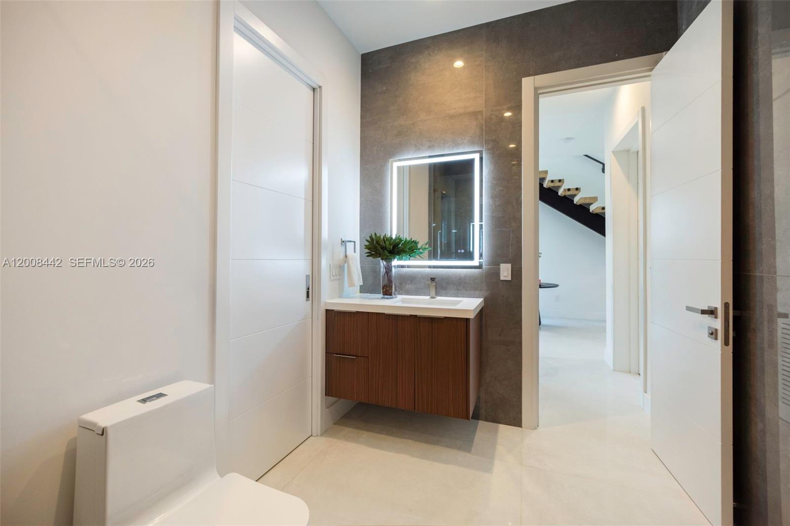  /  2814 sq. ft. $ 2026-04-27 0 Photo