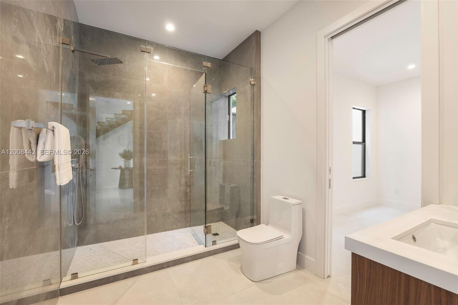   /  2814 sq. ft. $ 2026-04-27 0 Photo