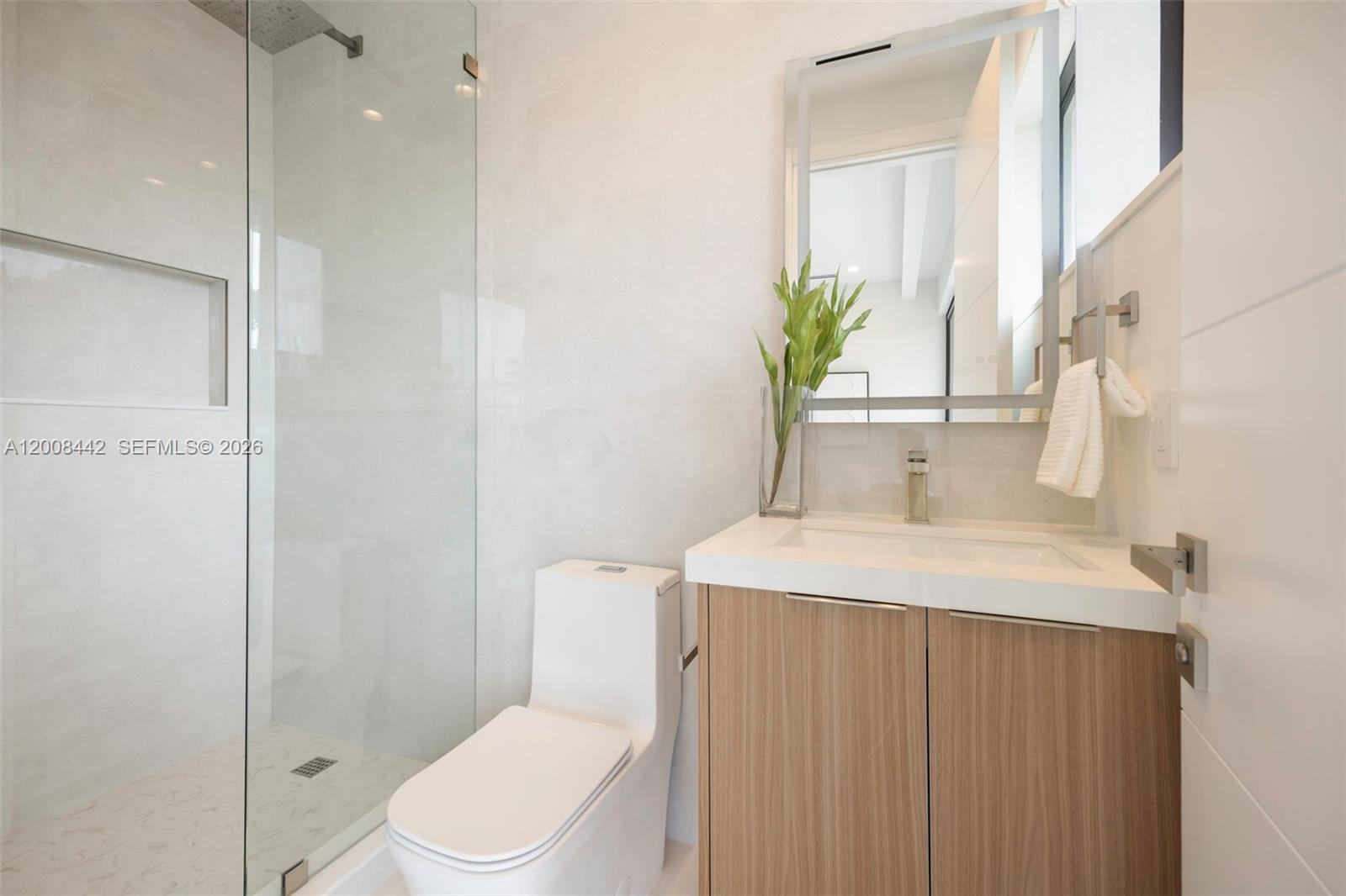   /  2814 sq. ft. $ 2026-04-27 0 Photo