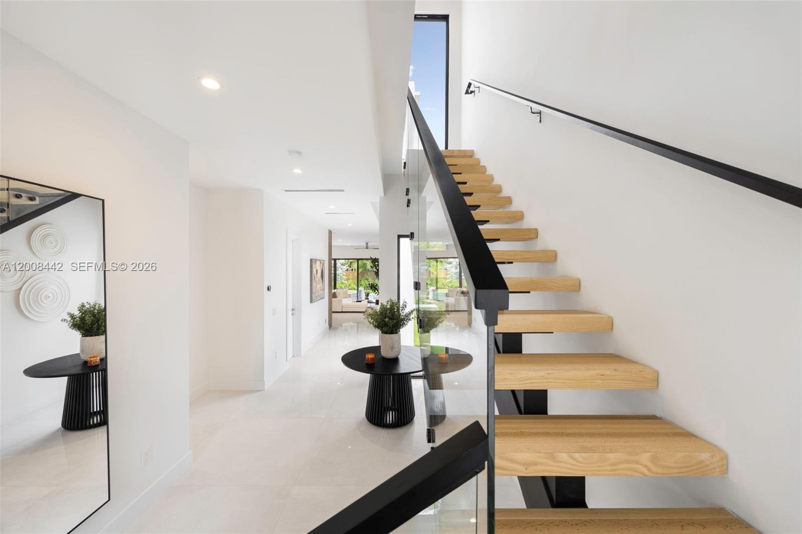   /  2814 sq. ft. $ 2026-04-27 0 Photo