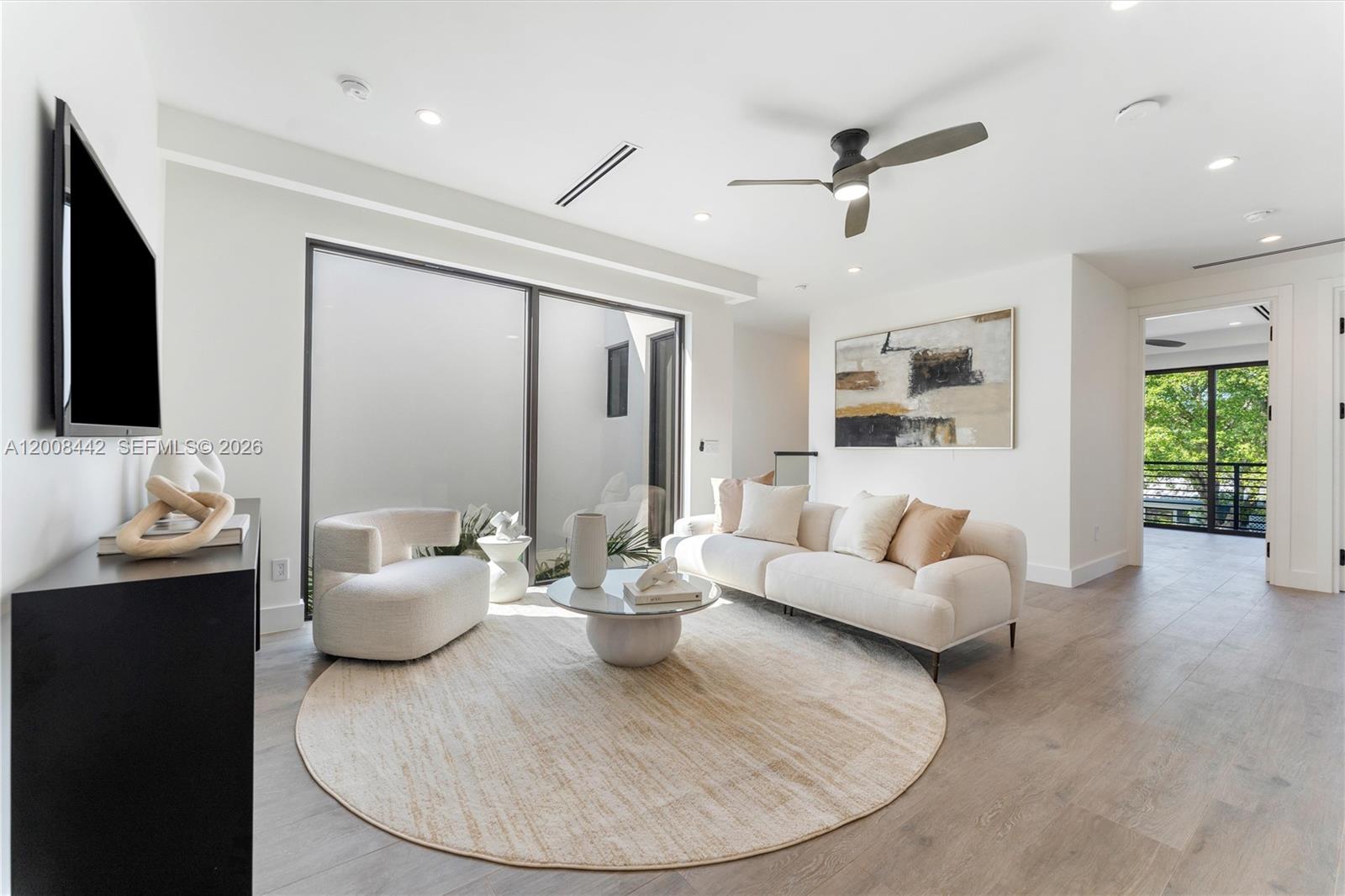   /  2814 sq. ft. $ 2026-04-27 0 Photo