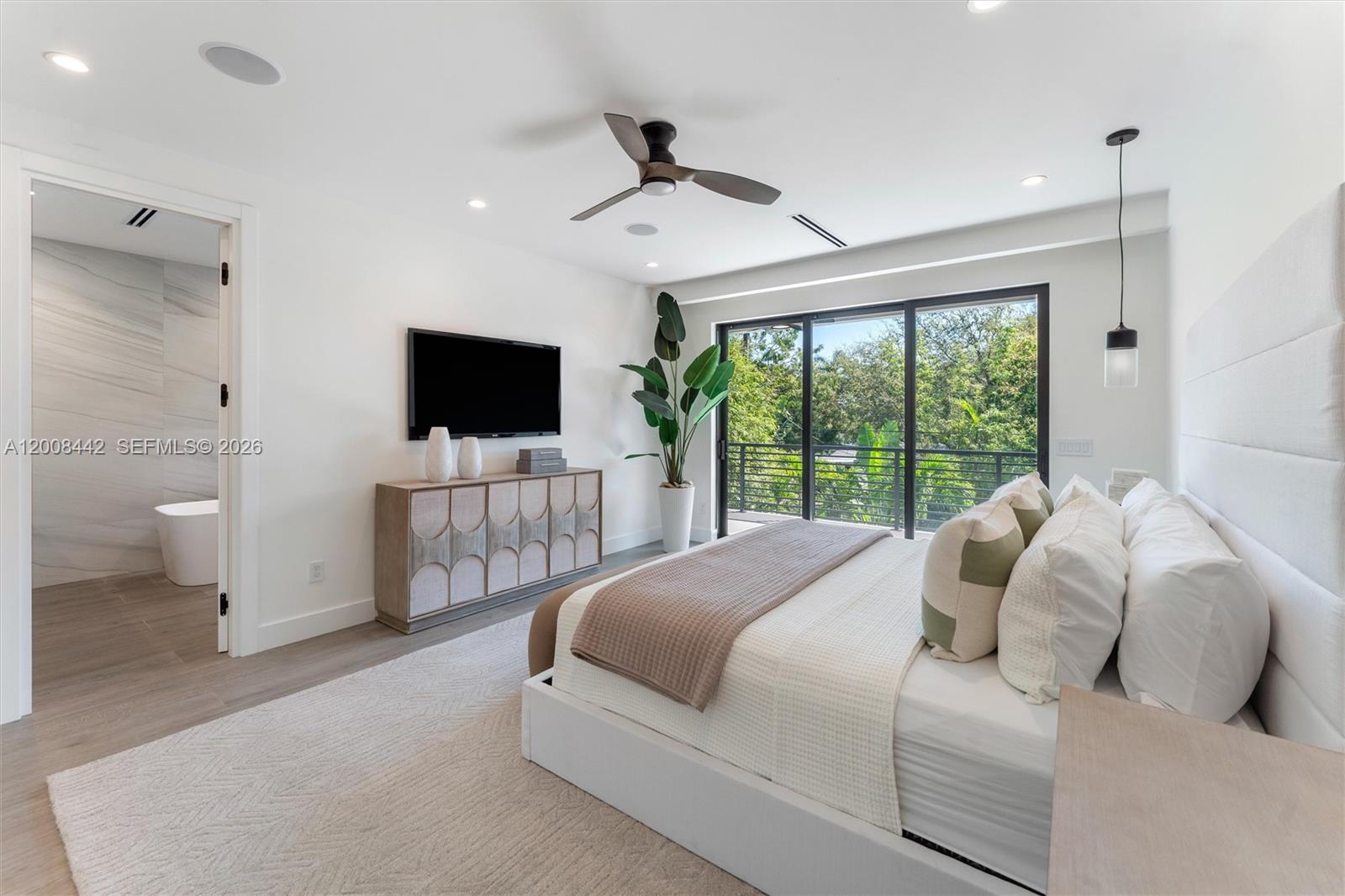   /  2814 sq. ft. $ 2026-04-27 0 Photo