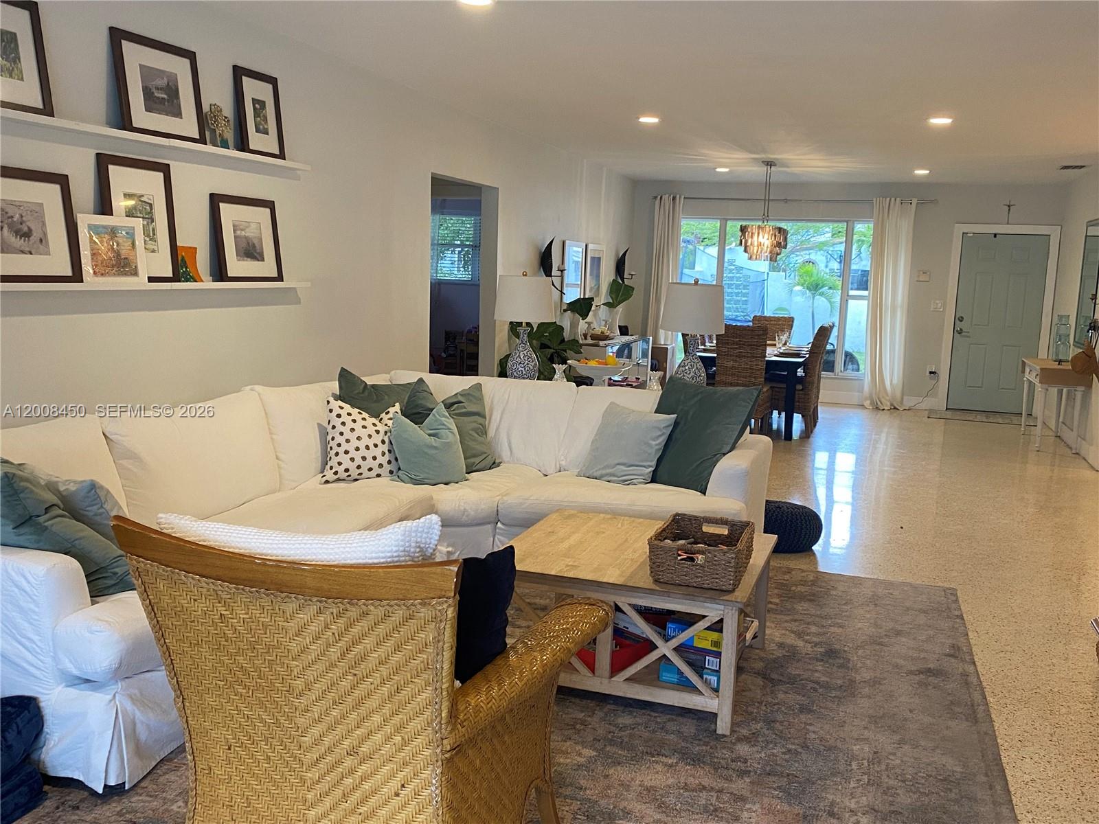 3485 3 / 2 2104 sq. ft. $ 2026-04-27 0 Photo
