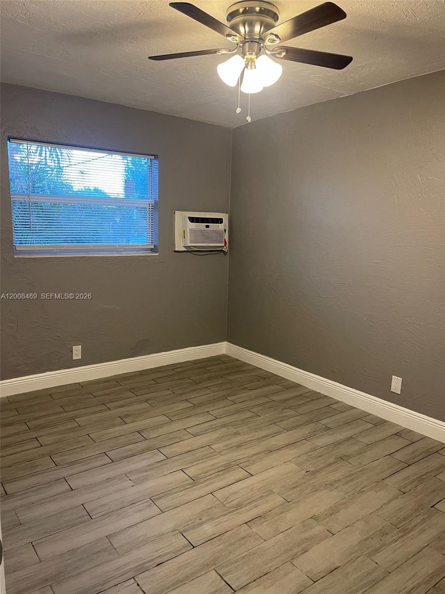   /  1689 sq. ft. $ 2026-04-27 0 Photo