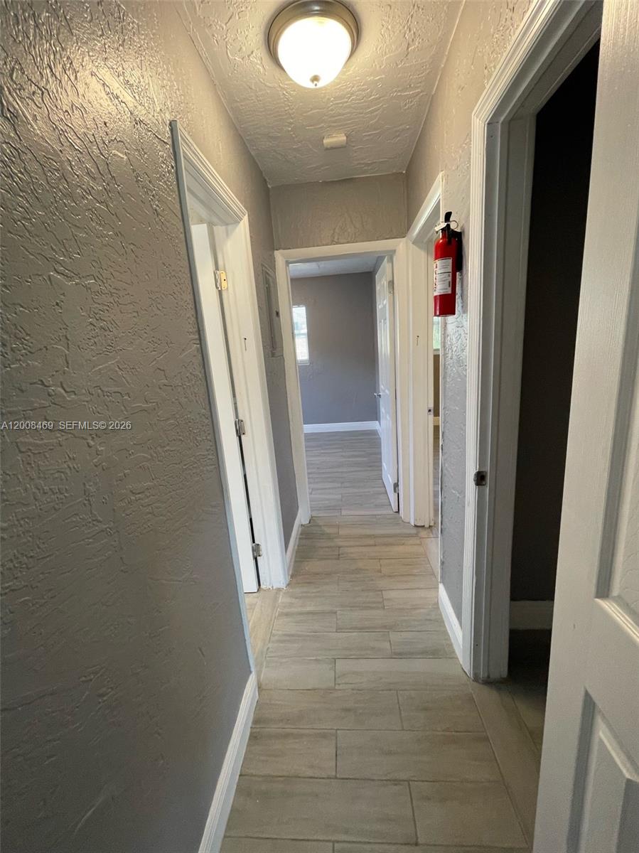   /  1689 sq. ft. $ 2026-04-27 0 Photo