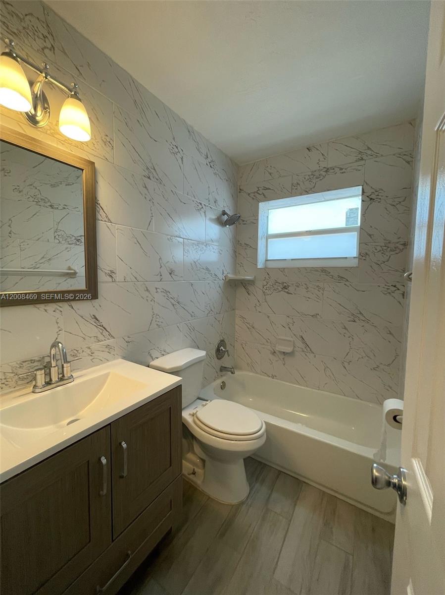   /  1689 sq. ft. $ 2026-04-27 0 Photo