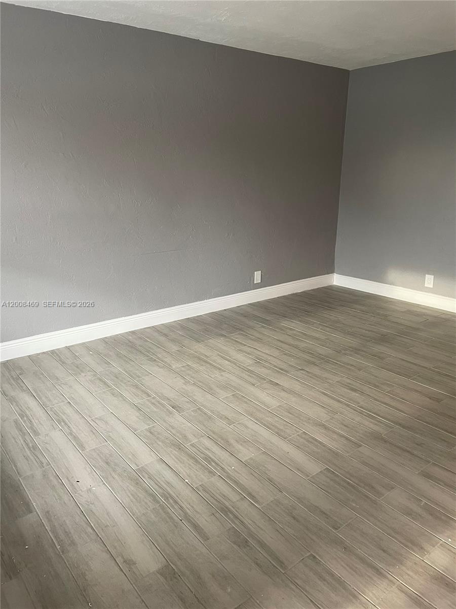   /  1689 sq. ft. $ 2026-04-27 0 Photo
