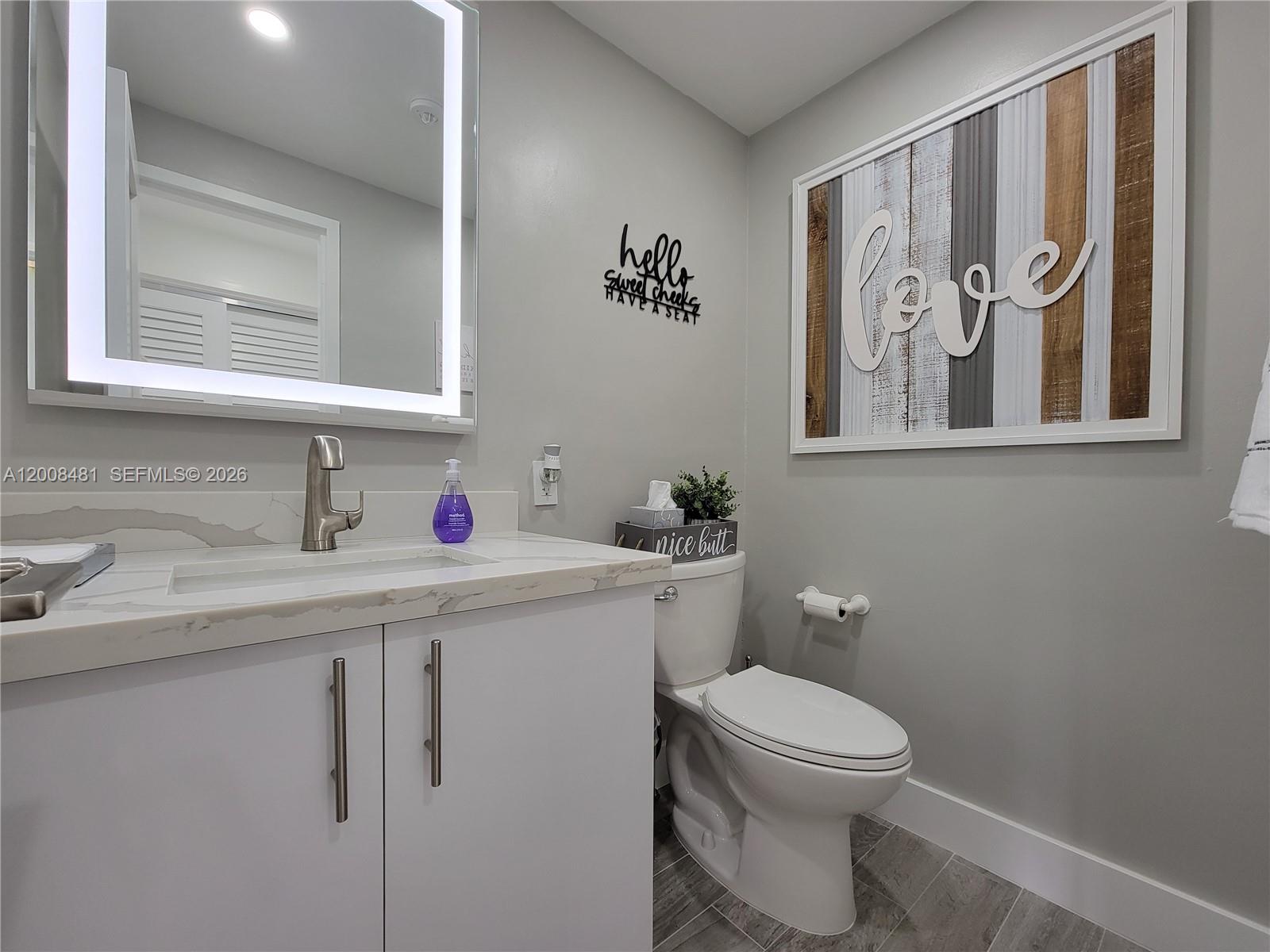 Photo of 3505 Ocean Dr  #1203, Hollywood, Florida, 33019 - 